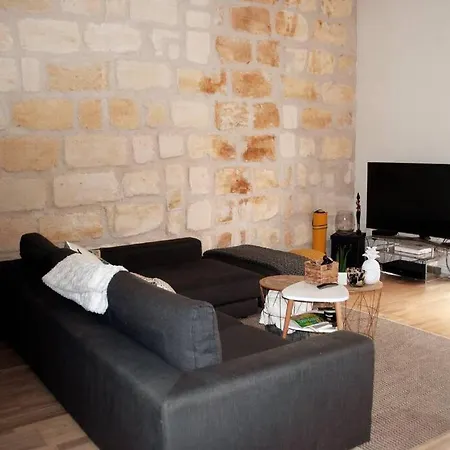 Grand Appartement Avec Terrasse - Chartrons * Bordeaux